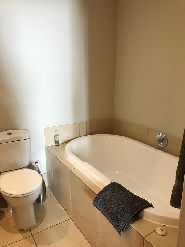 To Let 1 Bedroom Property for Rent in Cape Town City Centre Western Cape